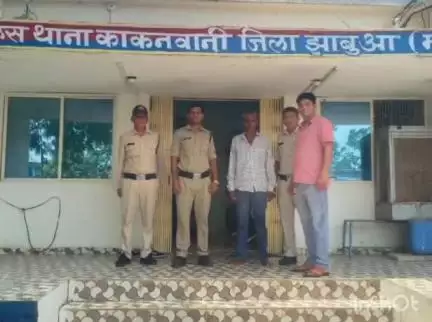 थांदला: काकनवानी पुलिस ने आबकारी एक्ट में फरार स्थाई वारंटी को किया गिरफ्तार