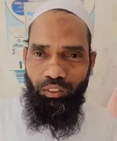 बुलंदशहर: ईद की नमाज को लेकर खुर्जा नगर क्षेत्र के मौलाना की अपील, कहा- रोड पर नमाज ना पढ़ें और कुर्बानी खुले में ना करें