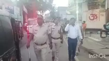हिलसा: हिलसा थाना में बकरीद पर्व को लेकर पुलिस प्रशासन द्वारा निकाला गया फ्लैग मार्च