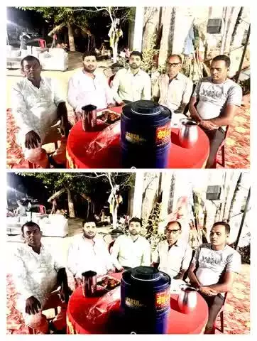 रुधौली विधान सभा क्षेत्र के रेहार जंगल में श्री युवराज मौर्या जी के‌ यहां आयोजित बहूभोज कार्यक्रम में शामिल हुआ।
                   
        
                        आपका अपना
                        जितेन्द्र यादव