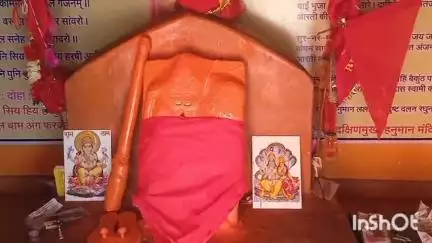 गुरूर: NH 930 ग्राम कुलिया से लगे हनुमान मंदिर में चांदी की आंख गायब, मंदिरों में हो रही लगातार चोरी