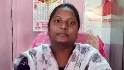 కొయ్యూరు ఐసీడీఎస్ ప్రాజెక్టు సీడీపీవో పీ.విజయ కుమారి ఏలూరు జిల్లా నూజివీడుకు బదిలీ