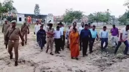 बहराइच: चित्तौरा में मुख्यमंत्री योगी के संभावित कार्यक्रम के मद्देनज़र डीएम ने महाराजा सुहेलदेव स्मारक स्थल का किया निरीक्षण