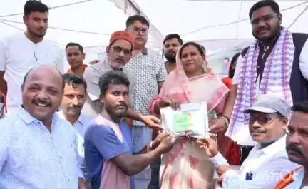प्रतापपुर: ग्राम जगन्नाथपुर में विकसित कृषि संकल्प अभियान के तहत शिविर आयोजित, विधायक शकुंतला पोर्ते हुईं शामिल