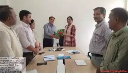 अलीराजपुर: चंद्रशेखर आजाद नगर की नई SDM प्रियांशी भंवर ने संभाला कार्यभार, कहा- यह क्षेत्र चुनौतीपूर्ण है
