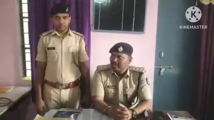 भगवानपुर: बगरस गांव स्थित पिपरा समसा PWD पथ पर बंधन बैक कर्मी के साथ लूटकांड का पुलिस ने किया उद्भेदन,लुट की टैब के साथ एक निरुद्ध