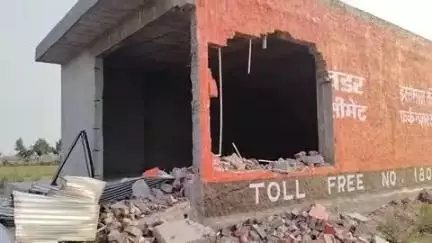कैथल: कस्बा पुंडरी से कैथल रोड पर जिला प्रशासन का पीला पंजा चला, 8 एकड़ में विकसित अवैध कॉलोनी हटाई