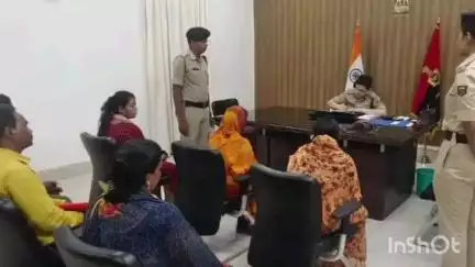 मुंगेर: पुलिस अधीक्षक कार्यालय में आमजनों की शिकायतें पुलिस अधीक्षक द्वारा सुनी गईं