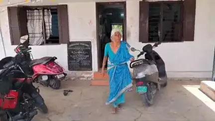 వృద్ధురాలు మెడలో బంగారు గొలుసు చోరీ