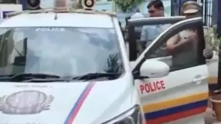 खेड: जेसीबी बेकायदेशीररित्या हगवणेंच्या ताब्यात; तिघे एजंट अटकेत