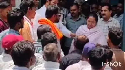 सिवनी मालवा: भूमि विवाद मामला: अखिल भारतीय श्री बलाई महासंघ के पदाधिकारी ने एसडीएम से की शिकायत