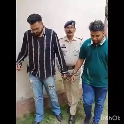 रायपुर: राजधानी के देवेंद्र नगर में विदेशी मुद्रा चोरी करने वाले गिरफ्तार, कम समय में ज्यादा पैसे की लालच में दी वारदात को अंजाम