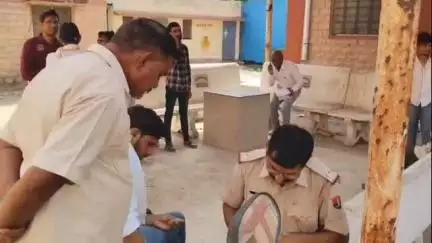 पाली: दुर्घटना में मारे गए मृतक का बांगड़ अस्पताल में पीएम करवाया, परिजनों ने इलाज में लापरवाही का आरोप लगाया