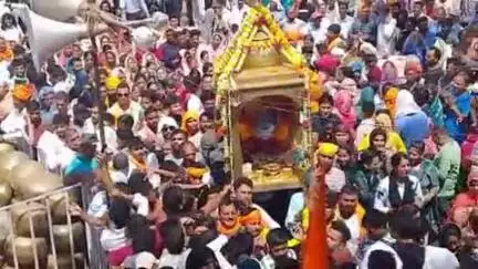 नूरपुर: बाबा क्यालू जी महाराज का चार दिवसीय दंगल अद्भुत रहा, वीरवार रात 11 बजे सम्पन्न, हजारों कुश्ती प्रेमी शामिल