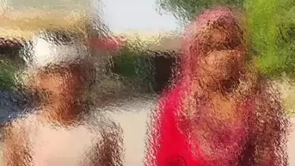 थाना खानपुर क्षेत्र के एक ग्राम निवासी महिला ने पति पर जबरन शारीरिक संबंध बनाने और मारपीट कर घायल करने का लगाया आरोप