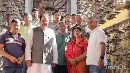 रानीखेत: सांसद अजय भट्ट का रानीखेत पहुंचने पर कार्यकर्ताओं ने किया जोरदार स्वागत, संगठन की मजबूती के लिए कार्य करने का आह्वान