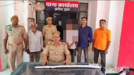 भानपुर: वाल्टरगंज पुलिस ने गैर इरादतन हत्या के मामले में एक अभियुक्त को बेलहरा के पास से गिरफ्तार किया