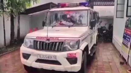સાગબારા: બોદવાવ ગામમાં ખેતીની જમીન બાબતે પિતરાઈ ભાઈ વચ્ચે માથાકૂટ થતા મારામારીમાં સામસામે સાગબારા પોલીસ સ્ટેશનને ફરિયાદ નોંધાઈ