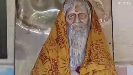 द्वाराहाट: हरिनारायण स्वामी की 50वीं पुण्यतिथि पर द्वाराहाट में निकली कलश यात्रा, सुंदरकांड कर कराया विशाल भंडारा