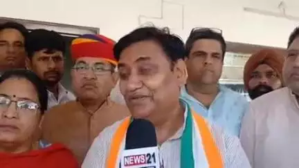 श्रीगंगानगर में कांग्रेस प्रदेश अध्यक्ष गोविंद सिंह डोटासरा का कांग्रेस नेताओं और कार्यकर्ताओं ने किया स्वागत