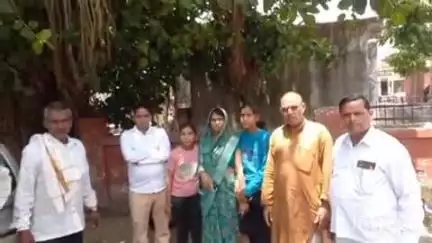 इगलास: इगलास में अतिरिक्त दहेज की मांग को लेकर महिला के साथ की गई मारपीट, पीड़ित ने पुलिस से मदद की गुहार लगाई