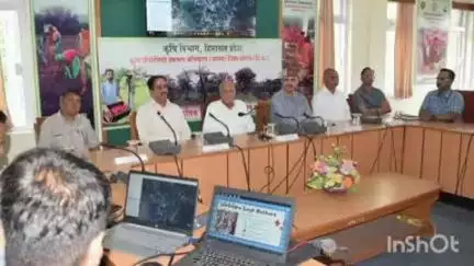 पालमपुर: कृषि मंत्री चंद्र कुमार ने पालमपुर में हिम कृषि योजना के तहत आयोजित दो दिवसीय कार्यशाला के समापन समारोह में की शिरकत