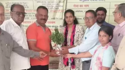 रतलाम नगर: श्रमिकों को न्यूनतम वेतन का भुगतान जल्द हो: सीटू ने श्रमायुक्त को दिया ज्ञापन