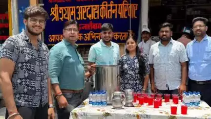 हज़ारीबाग: निर्जला एकादशी पर शीतल शरबत वितरण एवं भजन-कीर्तन का भव्य आयोजन