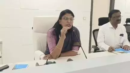 రాజమండ్రి సిటీ: రహదారి ప్రమాదాల నివారణకు సమర్థవంతమైన కరాణ కార్యాచరణ ప్రణాళిక సిద్ధం చేయండి :  జిల్లా కలెక్టర్ ప్రశాంతి