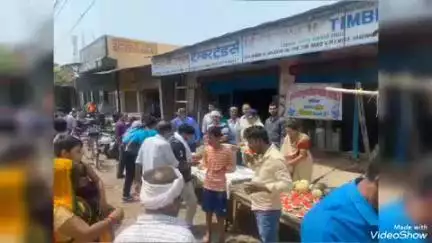 खबर औरैया से निर्जला एकादशी के अवसर पर संवेदना ग्रुप ने शरबत का किया वितरण