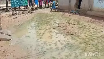 कोरबा: ग्राम पंचायत चुईया में लोगों के घरों तक घुस रहा बरसात का पानी, मकान गिर जाने का ग्रामीणों को सता रहा खतरा #jansamasya
