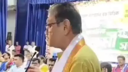 বারাবনী: কুলটি থানাতে নরেন্দ্রনাথ চক্রবর্তীর বিরুদ্ধে মেলের মাধ্যমে অভিযোগ করলেন বিজেপি নেতা অভিজিৎ আচার্য্য