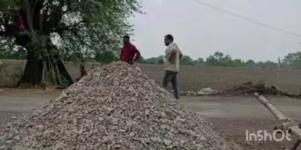 कोरपना: पिपरी ते लोणी रस्त्याचा कामाला सुरुवात