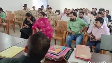 जगदीशपुर: जगदीशपुर अनुमंडल कार्यालय में बकरीद पार्क को लेकर हुई बैठक, एसडीएम और एसडीपीओ रहे मौजूद