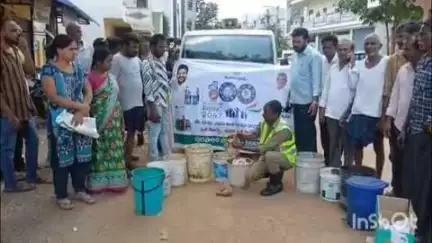 వికారాబాద్: వంద రోజుల ప్రణాళికలో భాగంగా వికారాబాద్ మున్సిపల్ పరిధిలో తడి, పొడి చెత్తపై అవగాహన కార్యక్రమం
