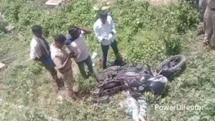 ಗುಂಡ್ಲುಪೇಟೆ: ಚಿಕ್ಕುಂಡಿ ಕ್ರಾಸ್ ಸೇತುವೆ ಕೆಳಗೆ ಬೈಕ್ ಸವಾರನ ಶವ ಪತ್ತೆ