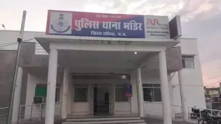 भांडेर: ग्राम तिगरा कला में पंचमुखी हनुमान मंदिर के समीप से बाइक हुई चोरी, भांडेर थाने में मामला दर्ज