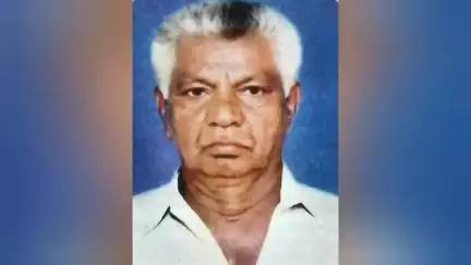 தூத்துக்குடி: முள்ளக்காட்டில் மோட்டார் சைக்கிள் மீது லாரி மோதி விபத்து- GHல் அதிமுக பிரமுகர் சிகிச்சை பலனின்றி பலி