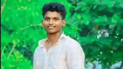 రాజాం గ్రామంలో తాటి ముంజులు కోసం తాటిచెట్టు ఎక్కి కిందపడి గాయపడిన యువకుడు చికిత్స పొందుతూ మృతి