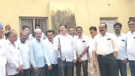 ಮಳವಳ್ಳಿ: ರಾಸುಗಳಿಗೆ ಅತ್ಯುನ್ನತ ಚಿಕಿತ್ಸಾ ಸೌಲಭ್ಯ ಕಲ್ಪಿಸಲು ಪಟ್ಟಣದಲ್ಲಿ ಸುಸಜ್ಜಿತ ಪಶು ಆಸ್ಪತ್ರೆ ನಿರ್ಮಾಣ: ಶಾಸಕ ನರೇಂದ್ರಸ್ವಾಮಿ
