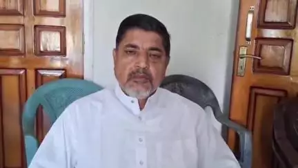মৰিগাঁও: নিজ গৃহত উপস্থিত বাংলাদেশৰ পৰা উভতা মৰিগাঁও মিকিৰভেটা খান্দাপুখুৰীৰ শিক্ষক খাইৰুল ইছলাম