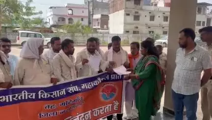 गोटेगांव: गोटेगांव में भारतीय किसान संघ ने CM मोहन यादव के नाम SDM को दिया ज्ञापन