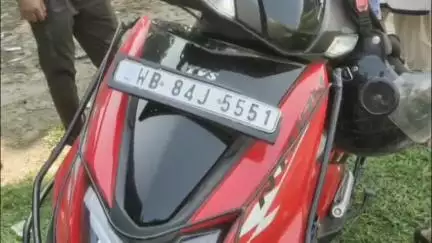 বালুরঘাট: তপনে নৃশংসভাবে খুন হওয়া সাদ্দাম নাদাবের স্কুটি উদ্ধার বালুরঘাটে, তদন্তে ইংরেজবাজার থানার পুলিশ