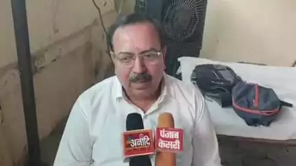 भिंड नगर: भिंड नगर पालिका सीएमओ ने बरसात से पहले नाले-नालियों की सफाई के लिए सफाईकर्मियों को दिए निर्देश