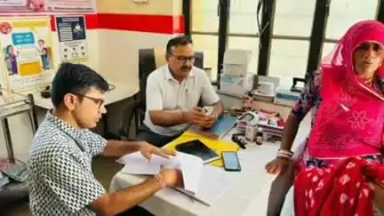 पचपदरा: सीएमएचओ ने प्राथमिक स्वास्थ्य केंद्र सिणली जागीर और टापरा का आकस्मिक निरीक्षण किया
