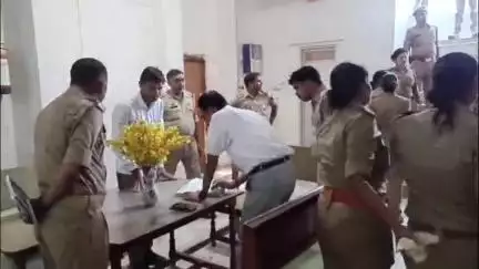 जौनपुर: अवैध तरीके से कमरा देने वाले होटलों पर प्रशासन का शिकंजा, लगातार तीसरे दिन छापेमारी जारी