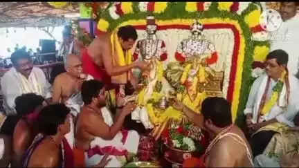 నల్గొండ: ధర్వేశిపురం లోని శ్రీ రేణుక ఎల్లమ్మ తల్లి ఆలయంలో ఘనంగా నిర్వహించిన కళ్యాణ మహోత్సవం