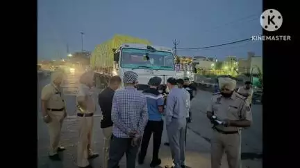 ਪਟਿਆਲਾ: ਰਾਜਪੁਰਾ ਚੰਡੀਗੜ ਰੇਡ ਤੇ RTA ਪਟਿਆਲਾ ਨੇ ਨਿਯਮਾਂ ਦੀ ਉਲੰਘਣਾ ਕਰਨ ਵਾਲੇ 29 ਚਲਾਨ ਵਾਹਨਾ , 8 ਲੱਖ 78 ਹਜਾਰ ਕੀਤਾ ਜੁਰਮਾਨਾ