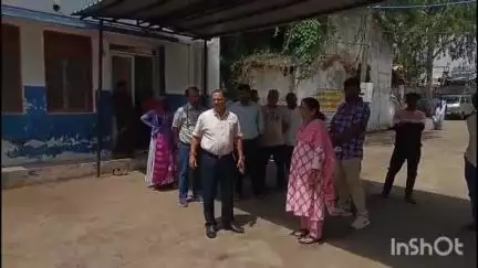 धार: सरदारपुर के सामुदायिक स्वास्थ्य केंद्र में लापरवाही पर जिला प्रशासन ने उठाए सख्त कदम