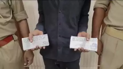 सहारनपुर: जीआरपी पुलिस ने सहारनपुर रेलवे स्टेशन प्लेटफार्म नंबर 4 से एक शातिर चोर को किया गिरफ्तार
